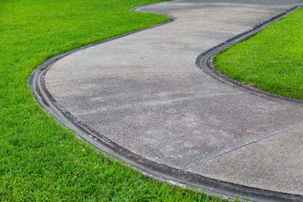 Cost of Concrete Sidewalk Construction in Little Rock