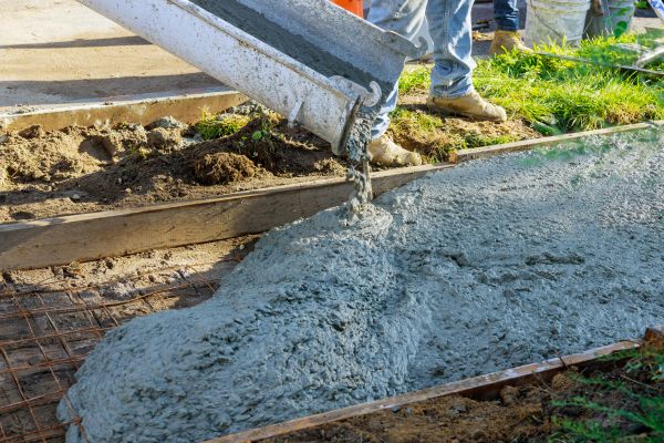 Cost of Driveway Concrete Pouring in Little Rock