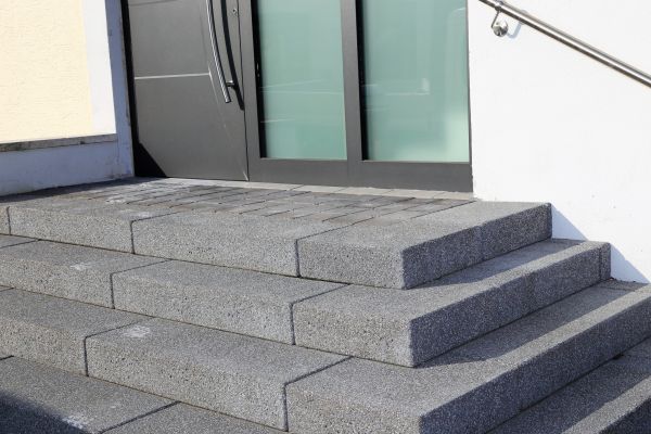 Cost of Custom Steps Installation in Little Rock