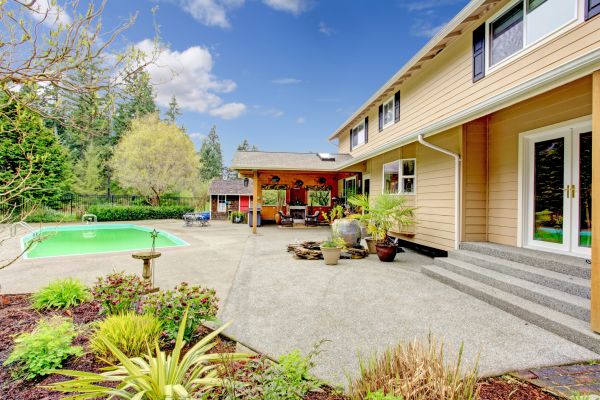 Cost of Pool Area Concreting in Little Rock