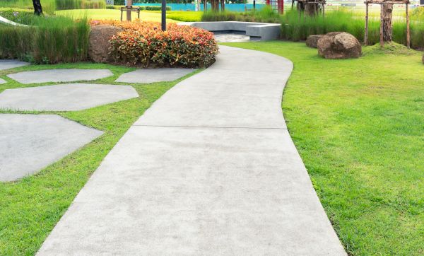 Cost of Concrete Sidewalk Installation in Little Rock